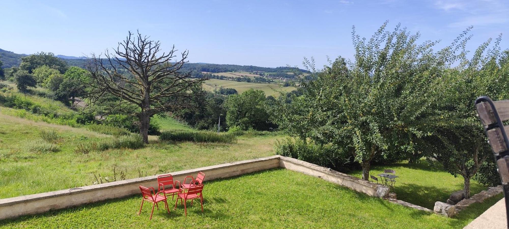 Chambre Jazzy - Gite Les Zazous Lormes Exteriör bild